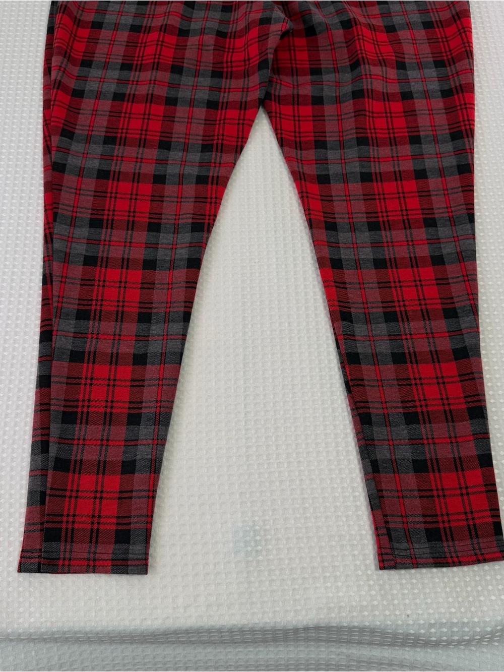 ModCloth Plaid Pants Red Black Holiday Tartan Stretch Ankle Christmas Size 1X - Picture 6 of 12